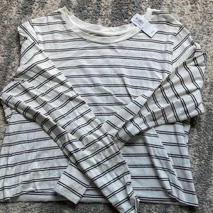 Cropped long sleeve with tags